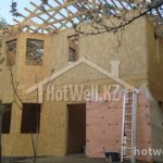 Проект дома «А-153» из СИП-панелей, 153 м² — строительство двухэтажного дома из СИП-панелей, монтаж стропил | HotWell.KZ