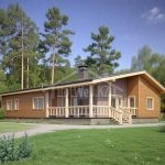 Проект дома «П-172» из СИП-панелей, 172 м² — одноэтажный деревянный дом с большой террасой и каменными вставками | HotWell.KZ