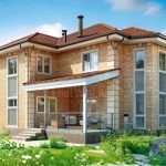 Проект дома «Д-197ББ» из СИП-панелей, 197 м² — двухэтажный дом из светлого камня с террасой, панорамными окнами и черепичной крышей | HotWell.KZ