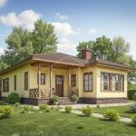 Проект дома «Г-168» из СИП-панелей, 168 м² — одноэтажный дом с жёлтой штукатуркой, четырёхскатная крыша, крыльцо с деревянными опорами | HotWell.KZ