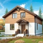 Проект дома «Т-150» из СИП-панелей, 150 м² — дом с мансардой, белая штукатурка и дерево, коричневая двускатная крыша, крыльцо с навесом | HotWell.KZ