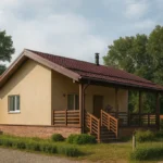 Проект бани «С-63Б» из СИП-панелей, 63 м² — одноэтажная баня с бежевым фасадом, коричневой крышей и крытым крыльцом | HotWell.KZ