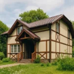 Проект дома «Л-164» из СИП-панелей, 164 м² — двухэтажный дом с бежевым фасадом, коричневой крышей и крытым крыльцом | HotWell.KZ