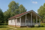 Проект дома «Л-86» из СИП-панелей, 86 м² — одноэтажный дом с серым фасадом, красной крышей и крытой террасой | HotWell.KZ
