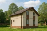 Проект дома «М-108Б» из СИП-панелей, 108 м² — двухэтажный дом с бежевым фасадом и коричневой крышей | HotWell.KZ