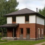 Проект дома «М-112Г» из СИП-панелей, 112 м² — двухэтажный дом с кирпичным фасадом, коричневой крышей и крытым крыльцом | HotWell.KZ