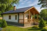 Проект дома «М-57» из СИП-панелей, 57 м² — одноэтажный дом с белым фасадом, серой крышей и крытым крыльцом | HotWell.KZ