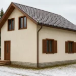 Проект дома «О-104» из СИП-панелей, 104 м² — двухэтажный дом с бежевым фасадом и коричневой крышей | HotWell.KZ