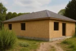 Дом «П-196», 196 м², 1 этаж, в черновой отделке: коробка из СИП-панелей OSB-3, вальмовая кровля из металлочерепицы, проёмы без окон и дверей