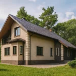 Проект дома «С-203» из СИП-панелей, 203 м² — двухэтажный дом с бежевым фасадом, черной крышей и балконом | HotWell.KZ