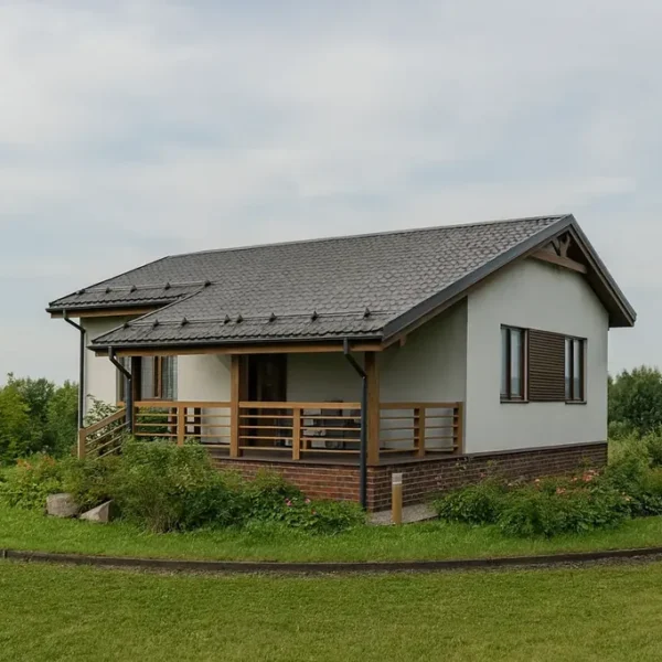 Проект дома «В-75» из СИП-панелей, 75 м² — одноэтажный дом с серой крышей и террасой | HotWell.KZ