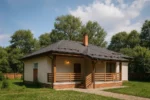 Проект дома «З-73» из СИП-панелей, 73 м² — одноэтажный дом с белым фасадом, серой крышей и крытой террасой | HotWell.KZ
